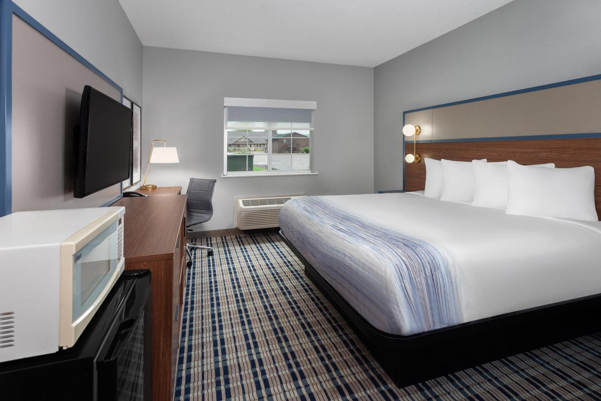 Americinn By Wyndham Eagle River Downtown Dış mekan fotoğraf