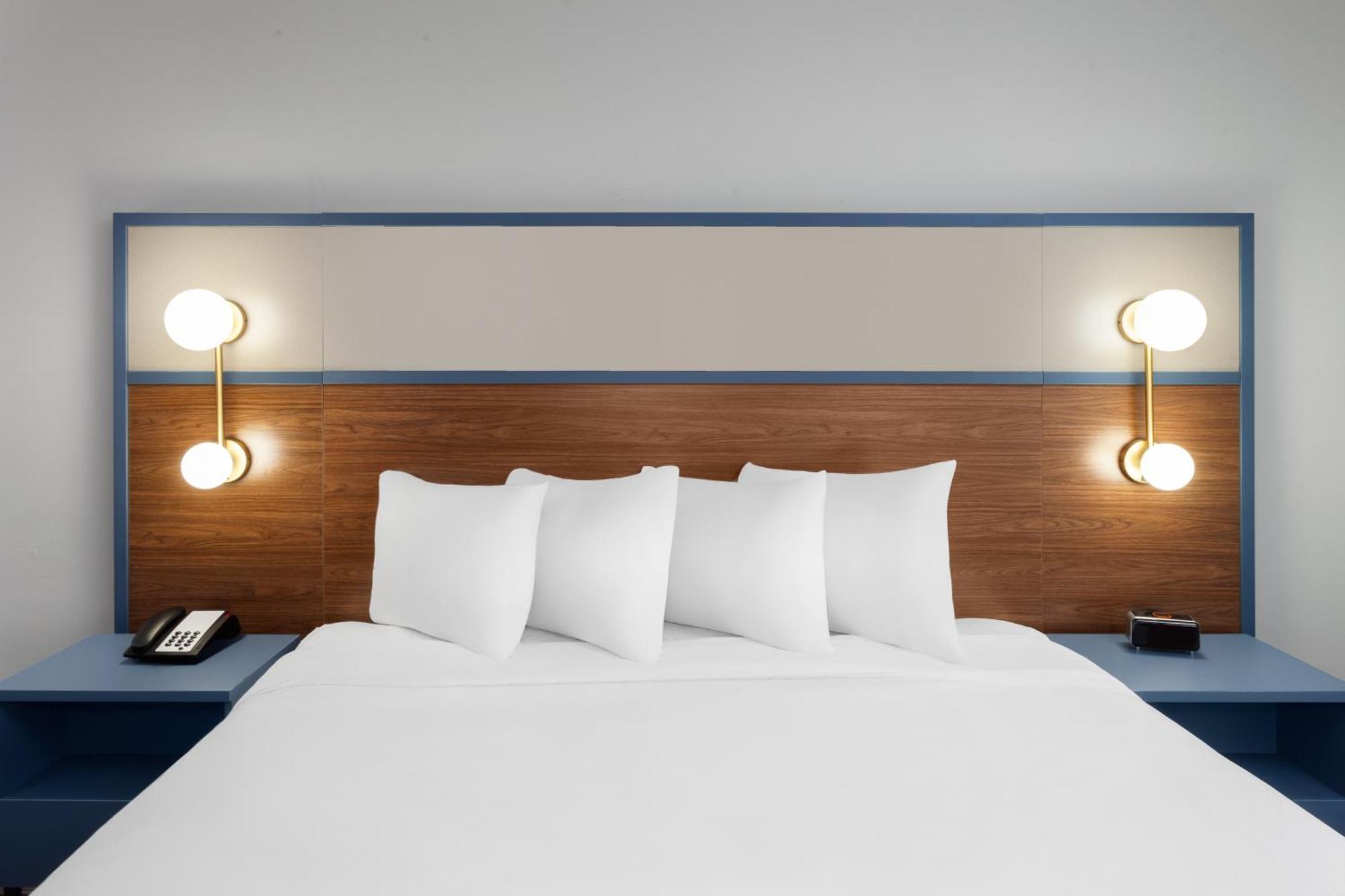 Americinn By Wyndham Eagle River Downtown Dış mekan fotoğraf