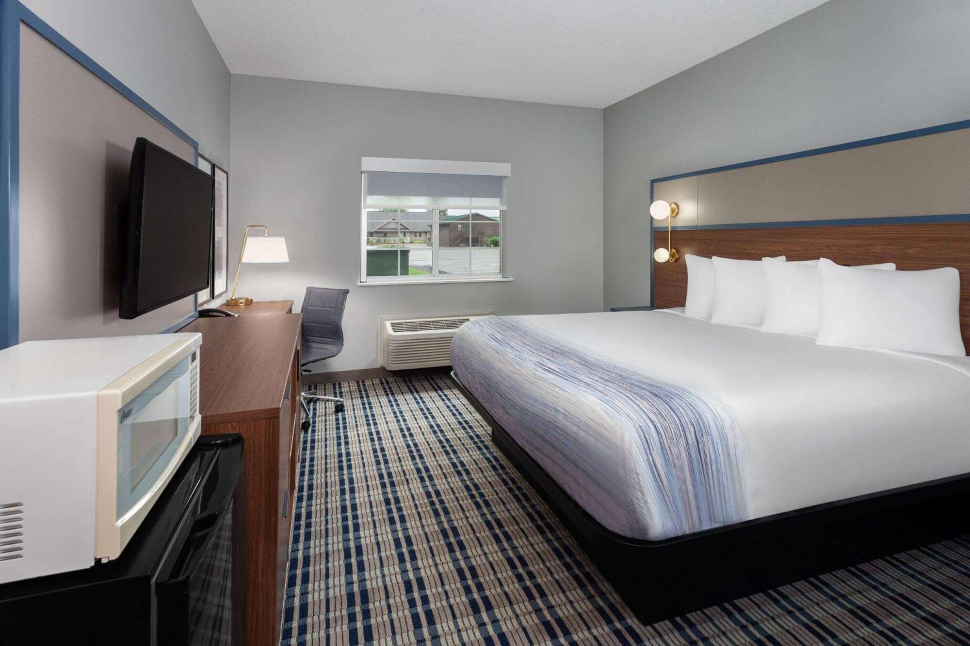 Americinn By Wyndham Eagle River Downtown Dış mekan fotoğraf